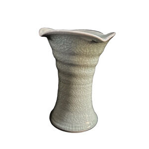 Simon Pearce Belmont Vase Cracked Glaze Celadon Green Vase 5.5" Tall Ribbed